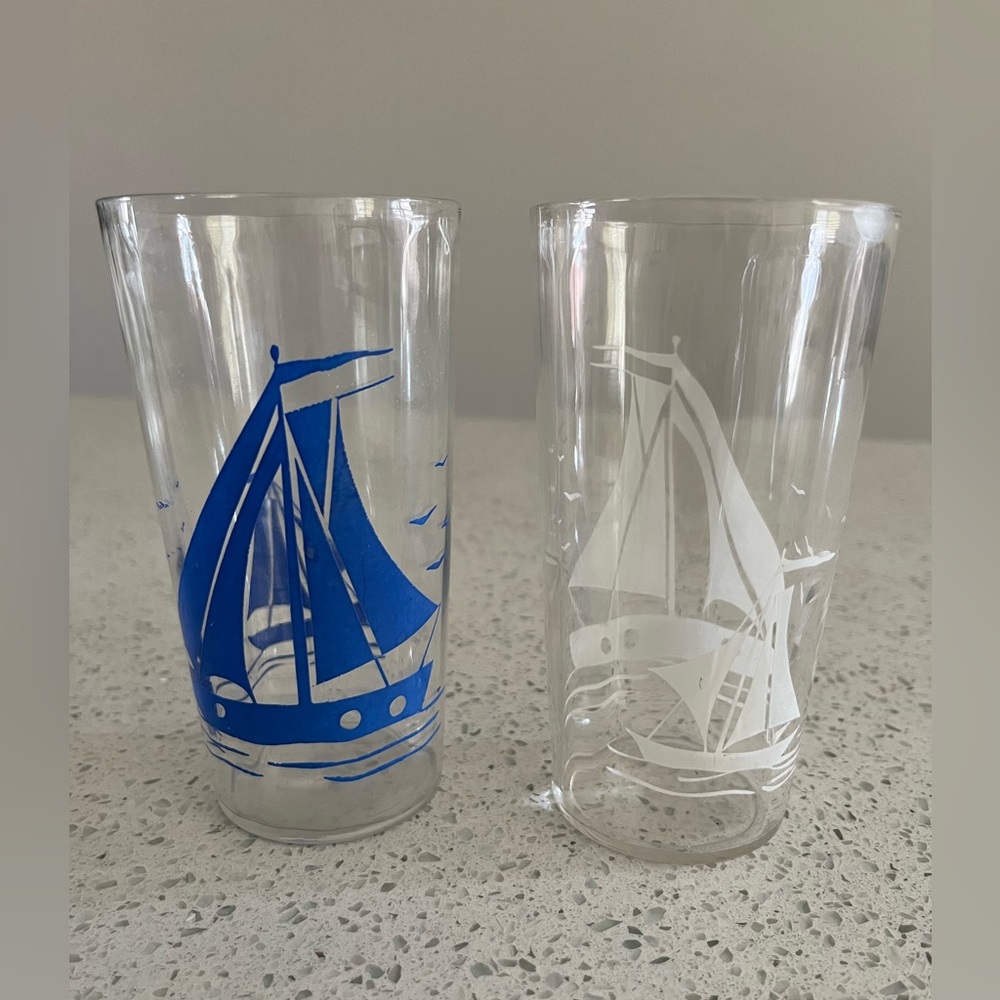 Sailboat Design Glass Tumblers